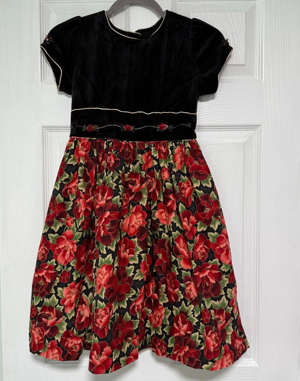 Rebecca Raggs Original Girls Floral Velvet Dress Size 10